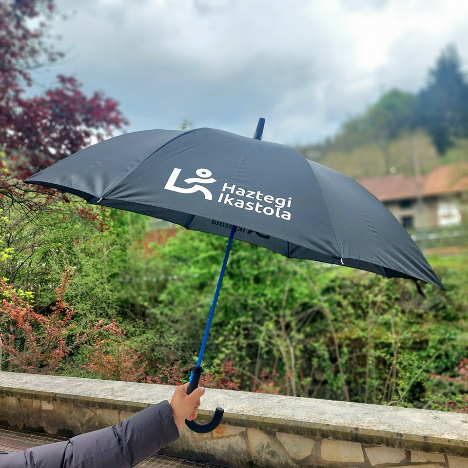 paraguas personalizado para haztegi ikastola